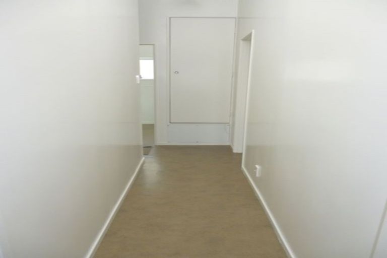 Photo of property in 1/27 Brandon Road, Glen Eden, Auckland, 0602