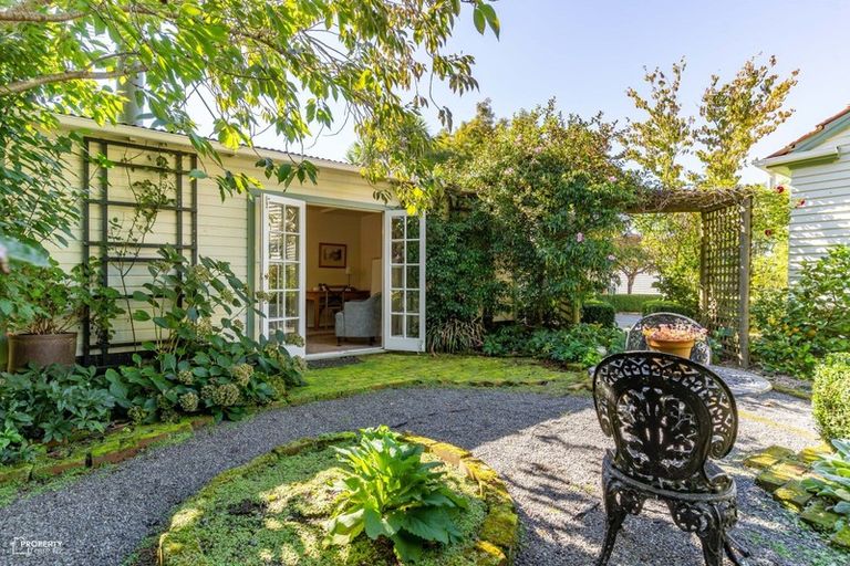 Photo of property in 58a Mcmaster Street, Greytown, 5712