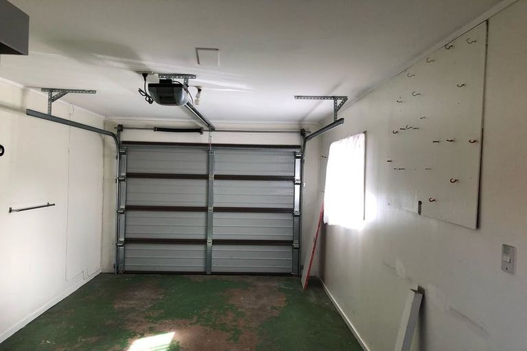 Photo of property in 2/8 Parera Place, Papatoetoe, Auckland, 2025