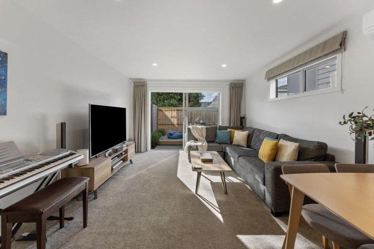 Photo of property in 39 Mcgrath Way, Taita, Lower Hutt, 5011