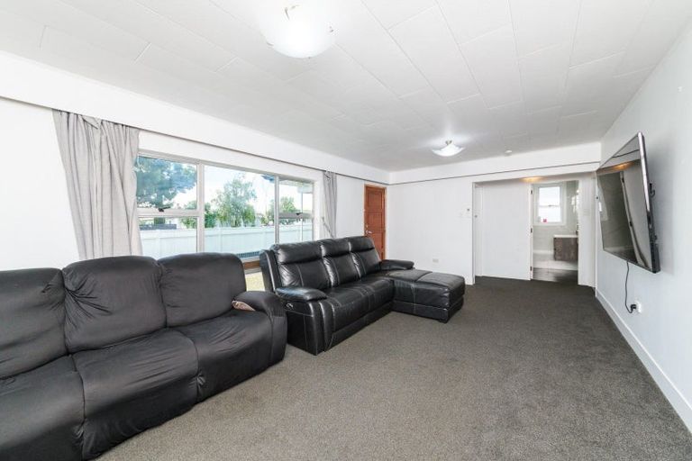 Photo of property in 6 Milton Street, Roslyn, Palmerston North, 4414