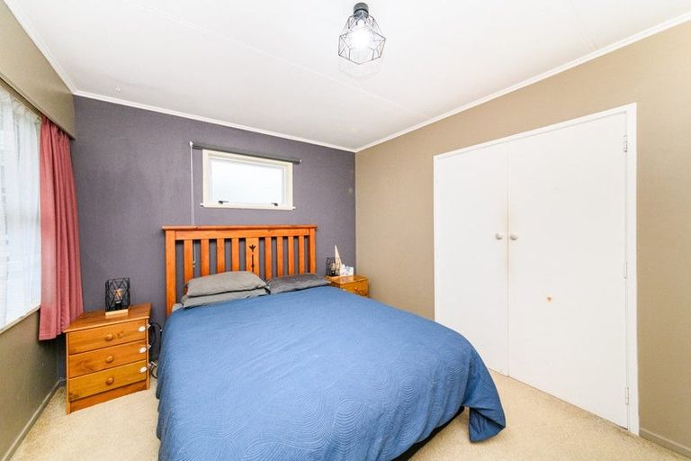 Photo of property in 12 Sinclair Avenue, Highbury, Palmerston North, 4412