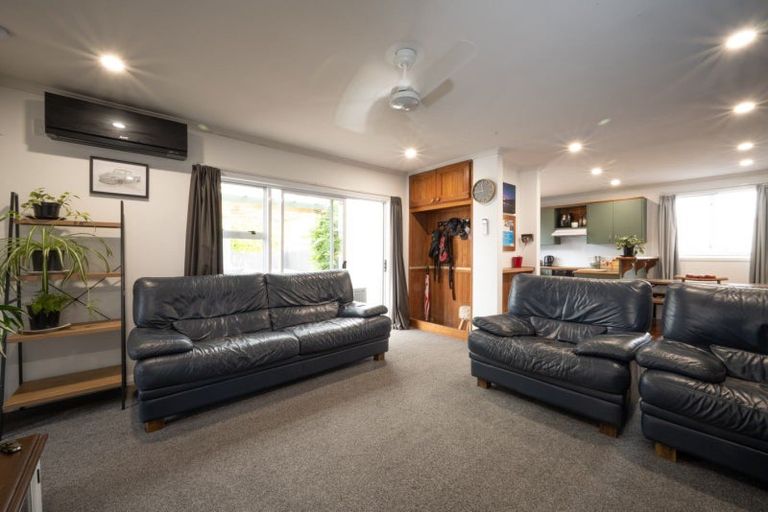 Photo of property in 30 Brandon Street, Alexandra, 9320