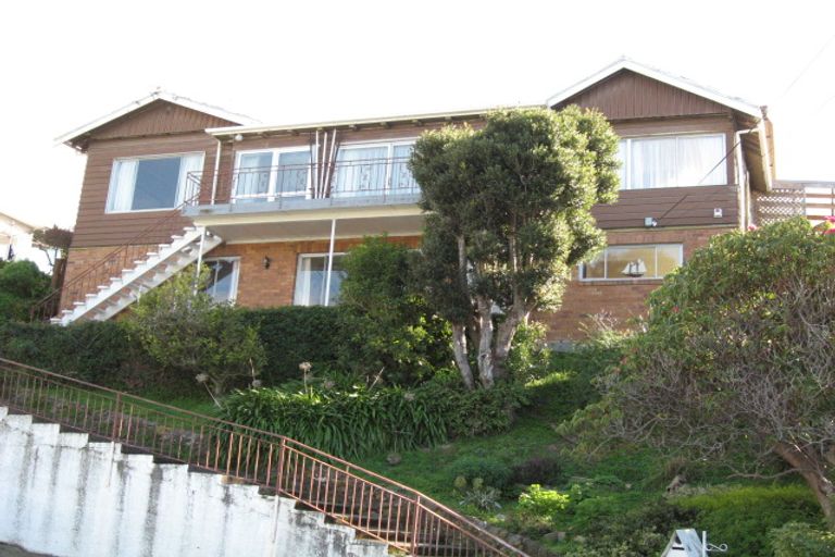 Photo of property in 6 Naughton Terrace, Kilbirnie, Wellington, 6022