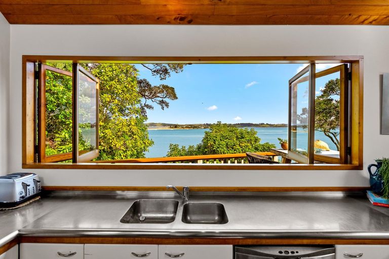 Photo of property in 417 Leigh Road, Whangateau, 0985