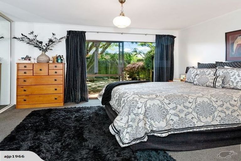 Photo of property in 9 Ludlow Place, Parklands, Christchurch, 8083