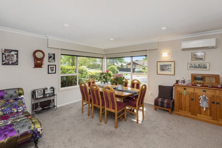 Photo of property in 32 Lynfield Avenue, Ilam, Christchurch, 8041