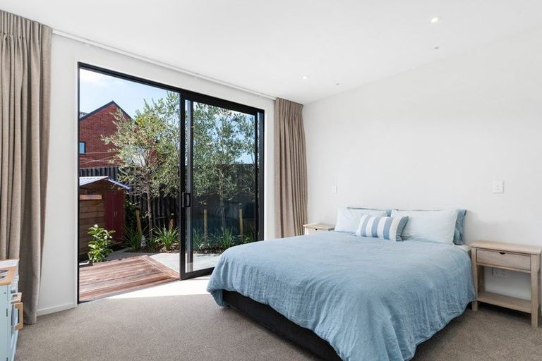 Photo of property in 52b Innes Road, St Albans, Christchurch, 8052