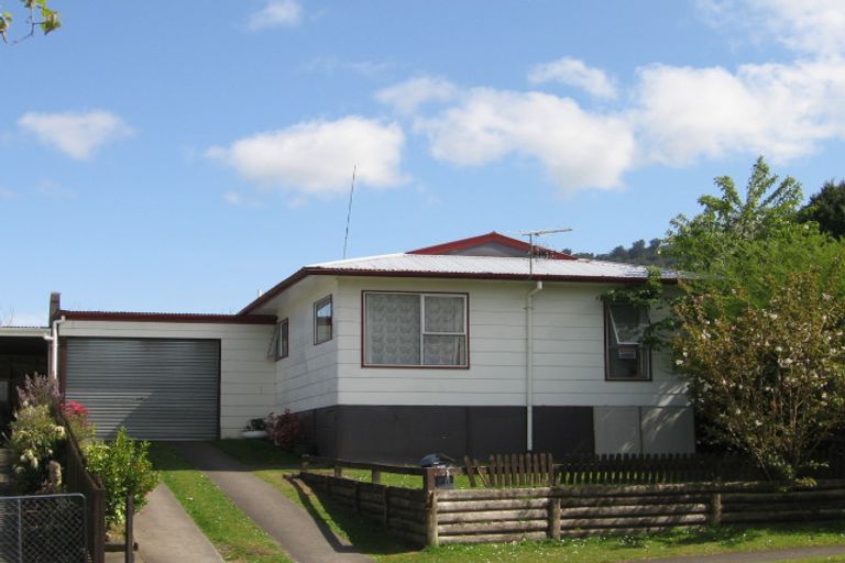 Photo of property in 8b Spinel Place, Pukehangi, Rotorua, 3015