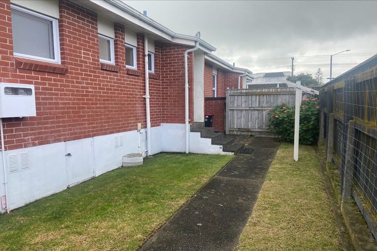 Photo of property in 1/156 Charles Street, Westshore, Napier, 4110