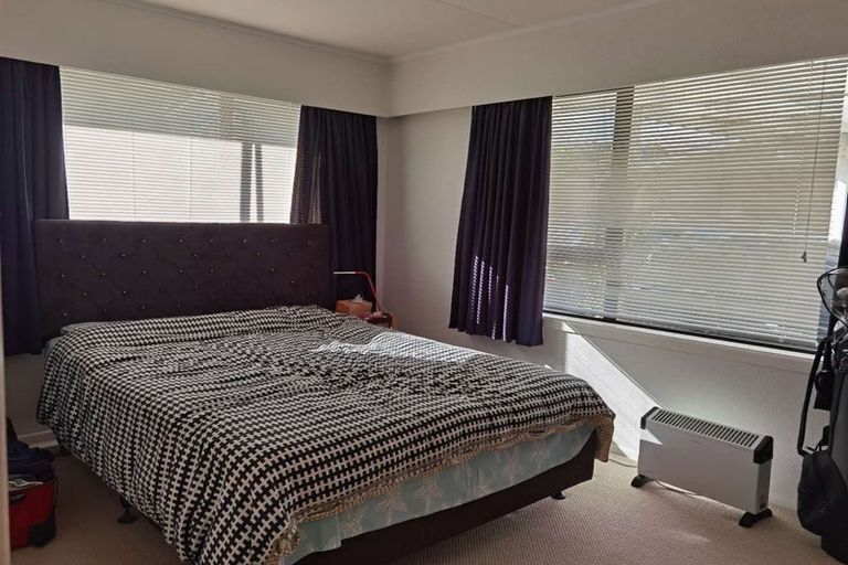 Photo of property in 9 Acacia Avenue, Maungaraki, Lower Hutt, 5010