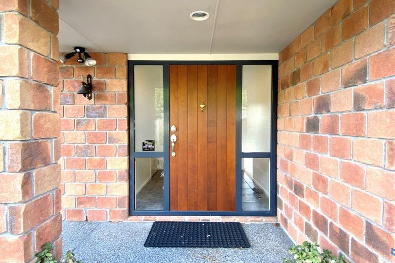 Photo of property in 2 Wouldbank Way, Welcome Bay, Tauranga, 3112