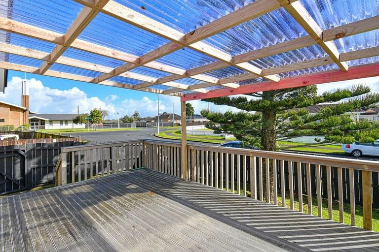 Photo of property in 2/1 Coombe Avenue, Otara, Auckland, 2023