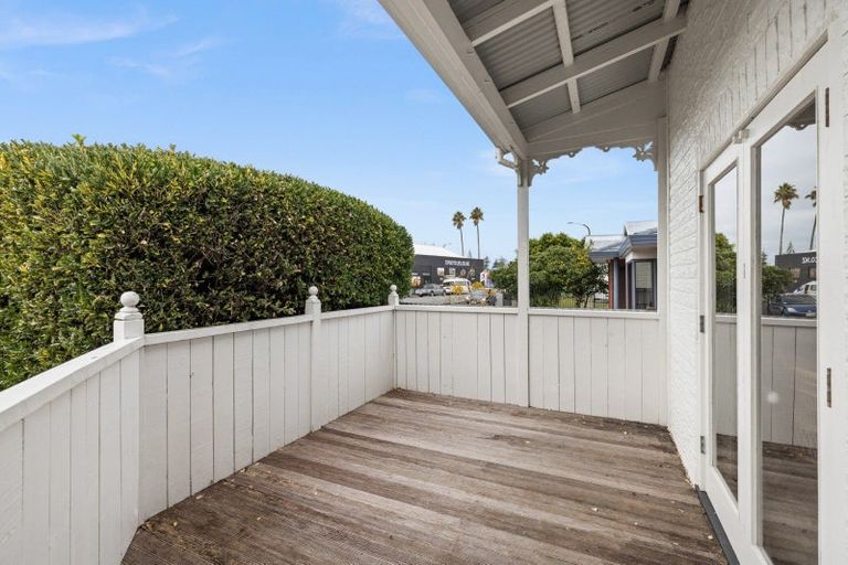 Photo of property in 89 Wellesley Road, Napier South, Napier, 4110