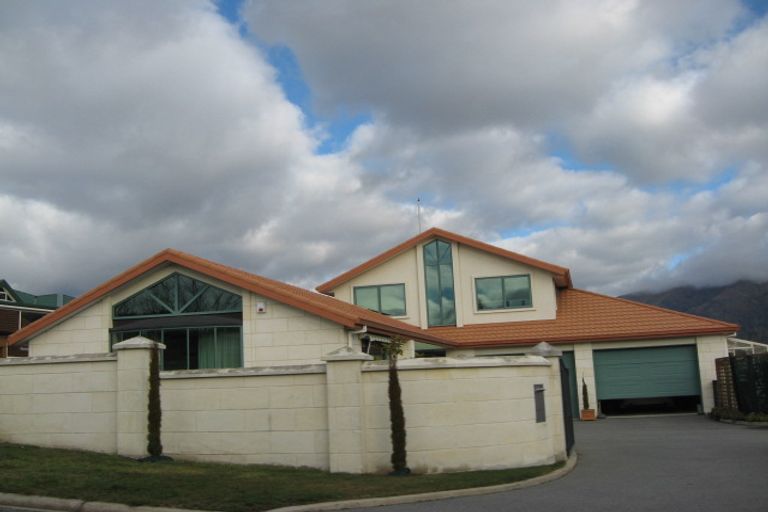 Photo of property in 5 Rowan Court, Wanaka, 9305