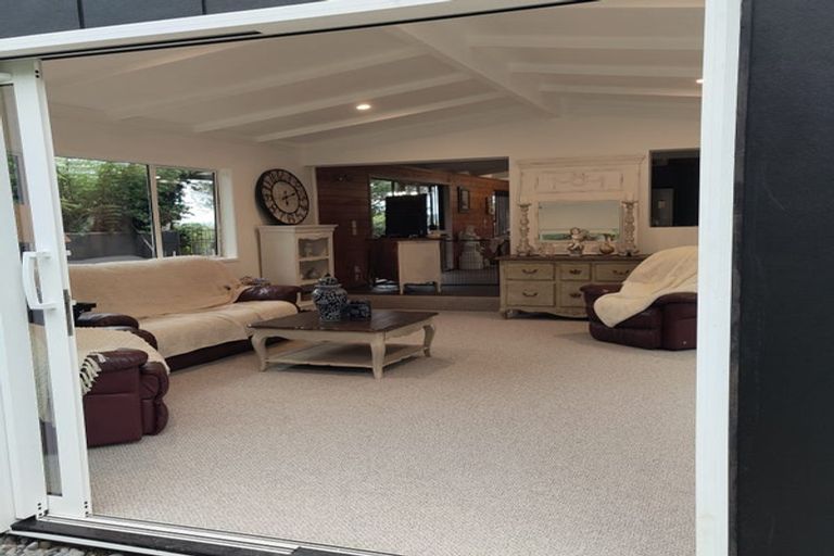 Photo of property in 15 Puriri Place, Tuateawa, Coromandel, 3583