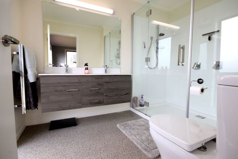 Photo of property in 9 Pegasus Place, Seaward Bush, Invercargill, 9812