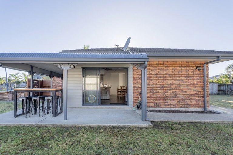 Photo of property in 11 Clipper Place, Whitianga, 3510