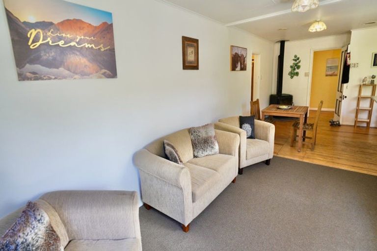 Photo of property in 915 Waiwhero Road, Ngatimoti, Motueka, 7196