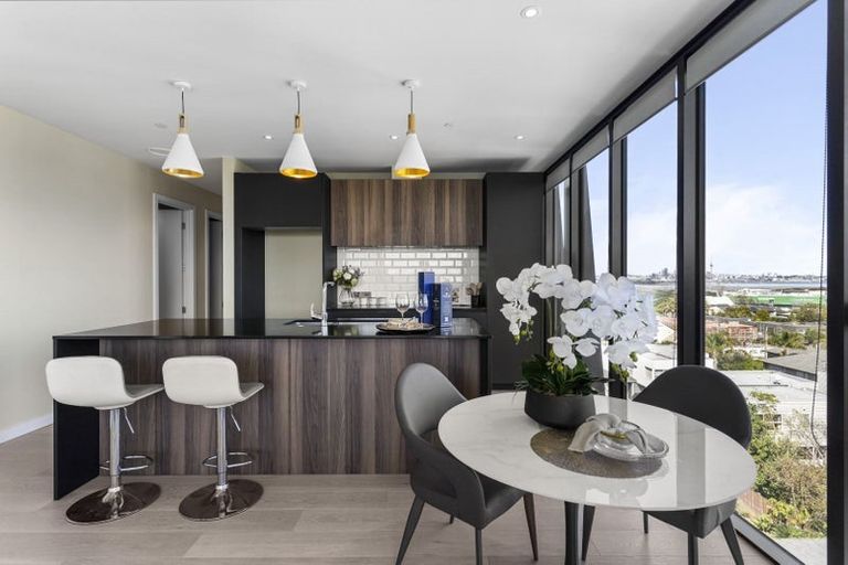 Photo of property in 408/28 Killarney Street, Takapuna, Auckland, 0622