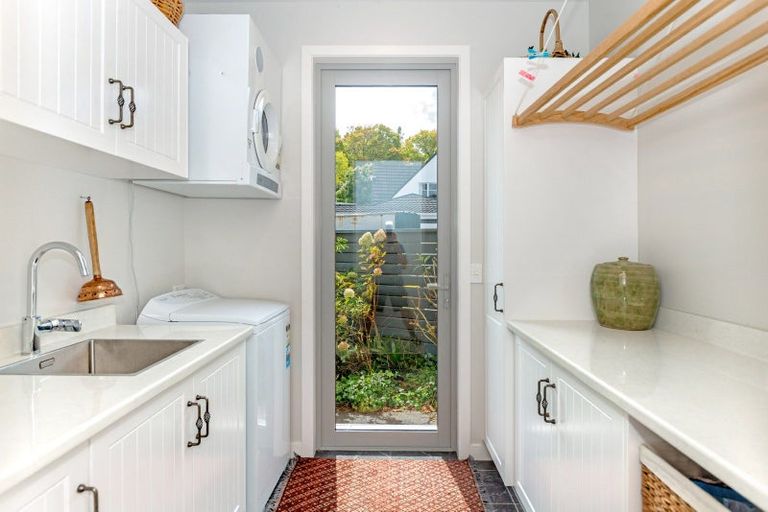 Photo of property in 9 Grant Road, Whataupoko, Gisborne, 4010