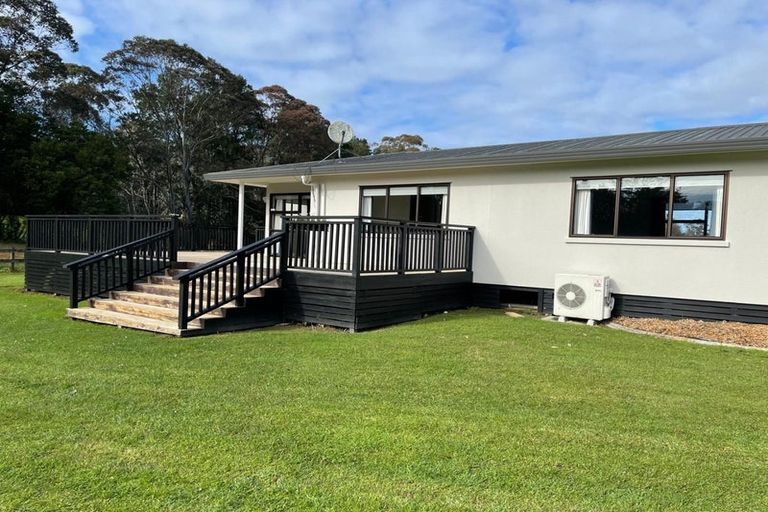 Photo of property in 261 Sutton Road, Drury, Papakura, 2584