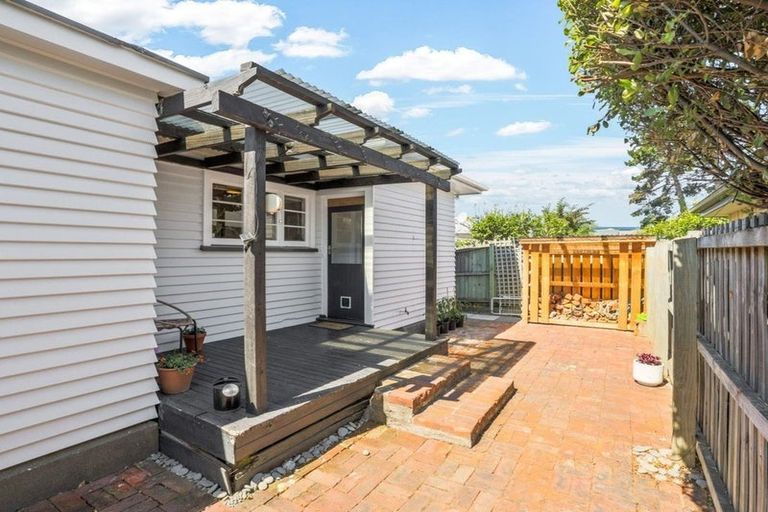 Photo of property in 27 Hillier Place, Spreydon, Christchurch, 8024