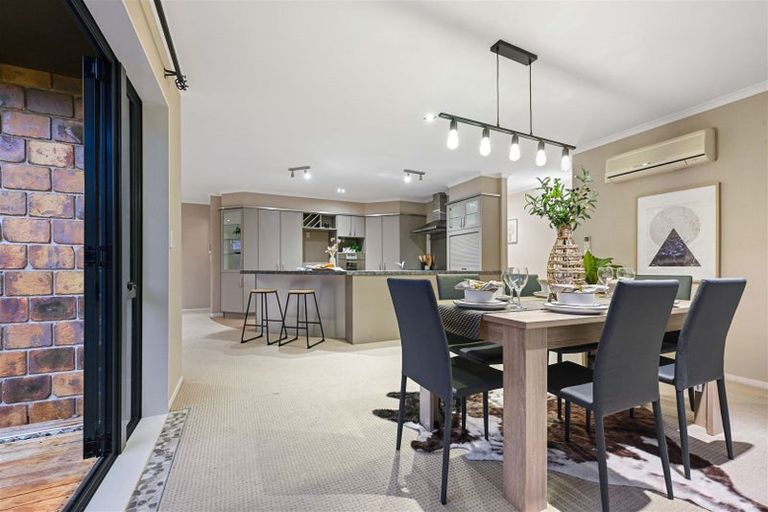 Photo of property in 14 Compton Grove, Huntington, Hamilton, 3210