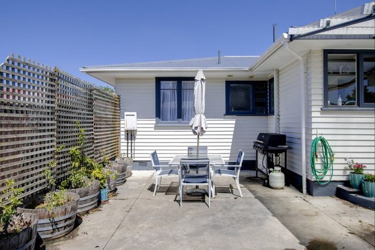 Photo of property in 27 Magdalen Crescent, Pirimai, Napier, 4112