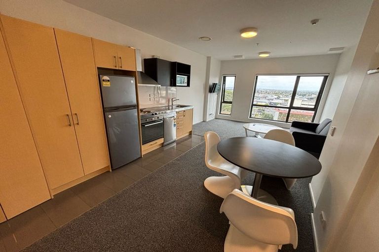 Photo of property in Twin Towers, 903/17 Putney Way, Manukau, Auckland, 2104