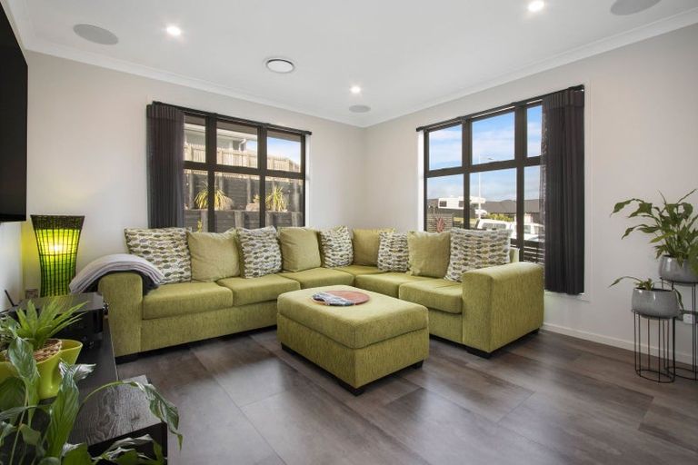 Photo of property in 6 Herring Place, Omokoroa, 3114