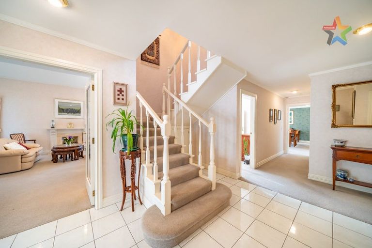 Photo of property in 1/127 Woburn Road, Woburn, Lower Hutt, 5010