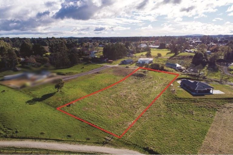 Photo of property in 42 Tawhero Street, Mamaku, 3020