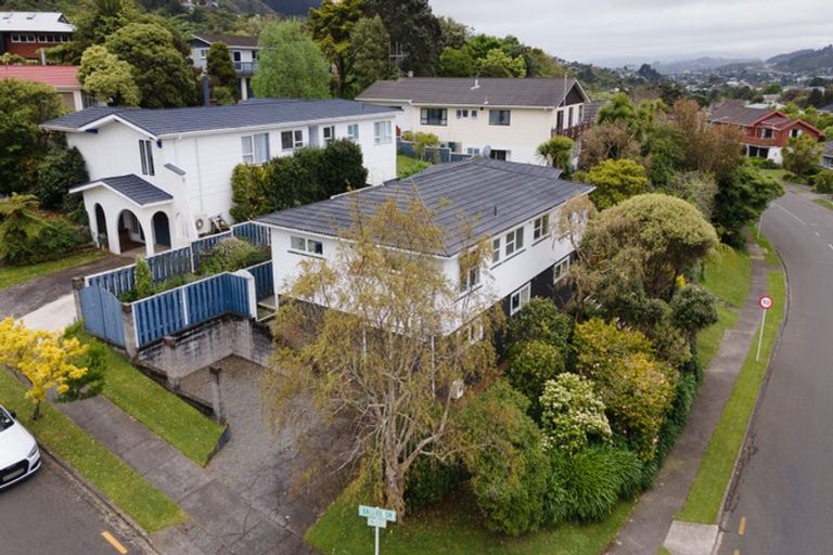 Photo of property in 115 Oriel Avenue, Tawa, Wellington, 5028