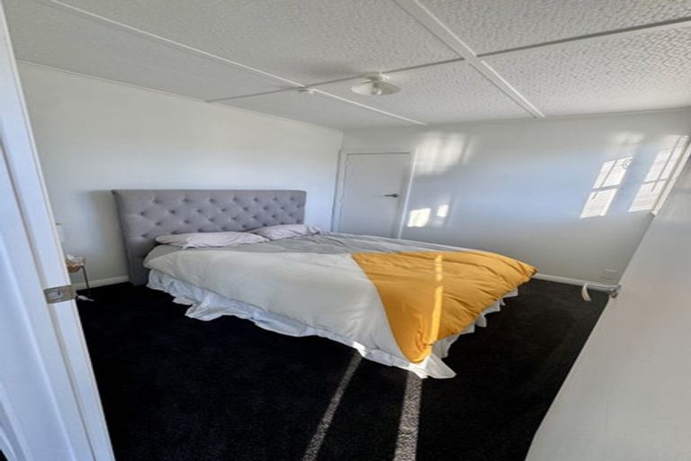 Photo of property in 144 Great South Road, Huntly, 3700