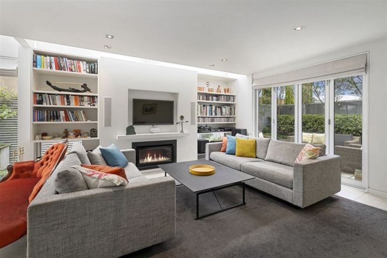 Photo of property in 58 Clare Road, St Albans, Christchurch, 8014