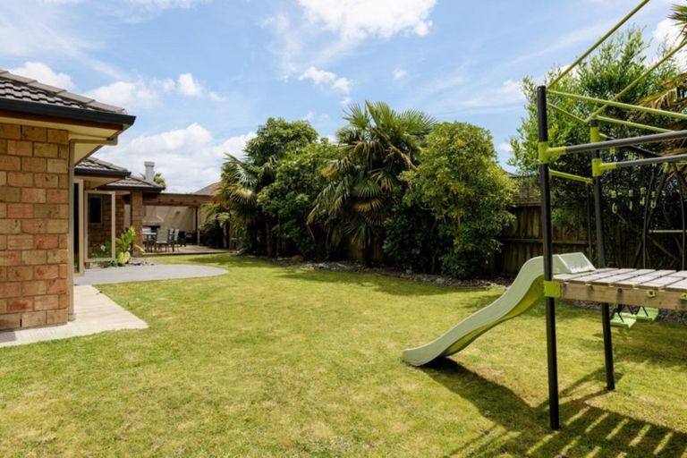 Photo of property in 27 Sovereign Drive, Papamoa Beach, Papamoa, 3118