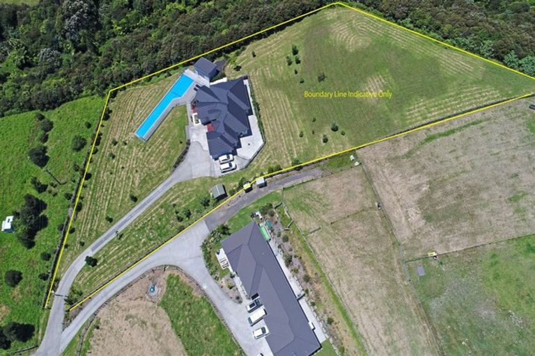 Photo of property in 28d Tram Valley Road, Swanson, Auckland, 0614