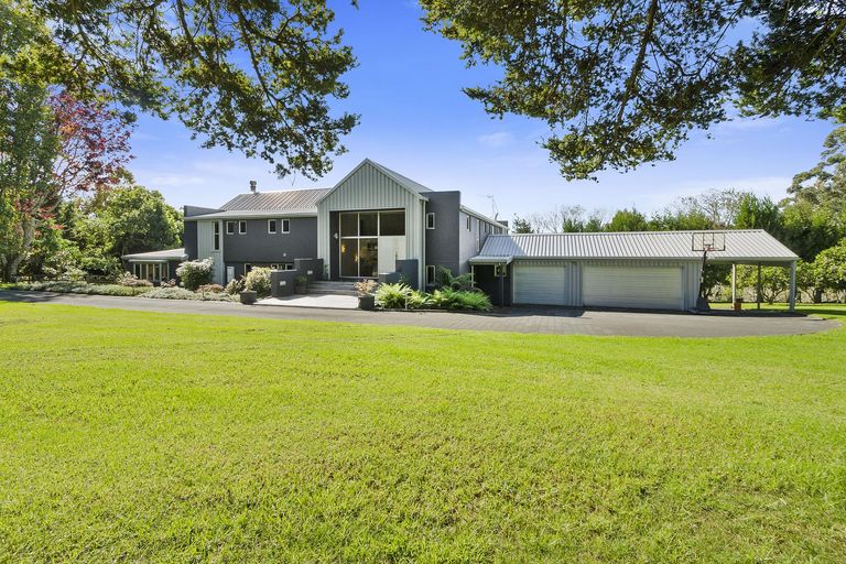 Property details for 15 Old Coach Way, Ramarama, Drury, 2579