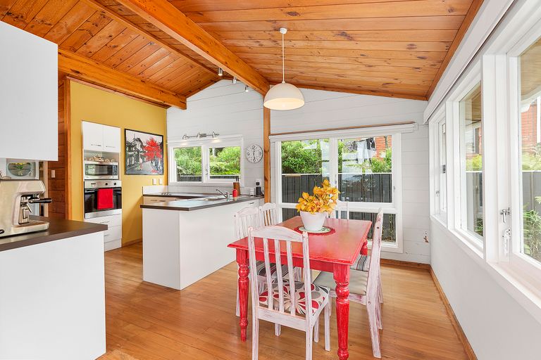 Photo of property in 75 Heke Street, Ngaio, Wellington, 6035