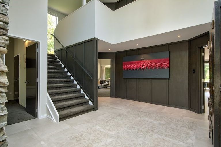 Photo of property in 32 Butel Road, Arrowtown, Queenstown, 9371