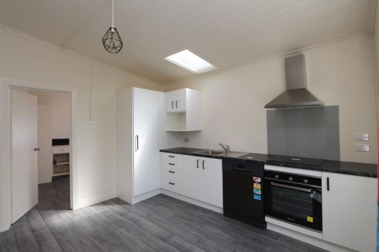 Photo of property in 37 Harbour Terrace, Careys Bay, Port Chalmers, 9023