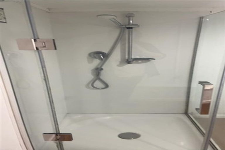 Photo of property in 209a Sturges Road, Henderson, Auckland, 0612