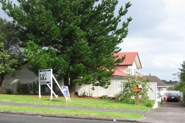 Photo of property in 6 Palmyra Way, Half Moon Bay, Auckland, 2012