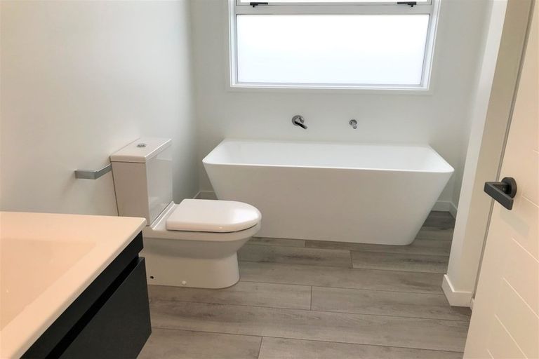 Photo of property in 4 Ngaire Way, Papamoa Beach, Papamoa, 3118