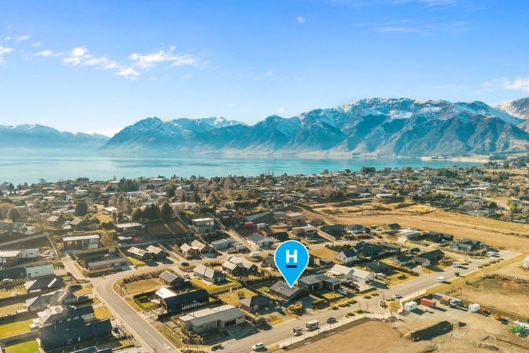 Photo of property in 53 Timsfield Drive, Lake Hawea, 9382