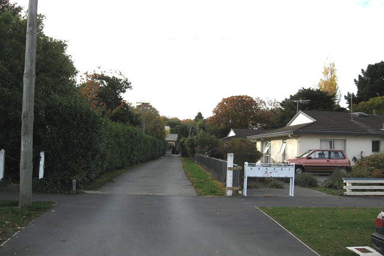 Photo of property in 14 Kirkwood Avenue, Upper Riccarton, Christchurch, 8041
