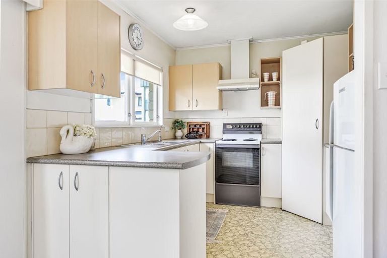 Photo of property in 165a Clarkin Road, Fairfield, Hamilton, 3214