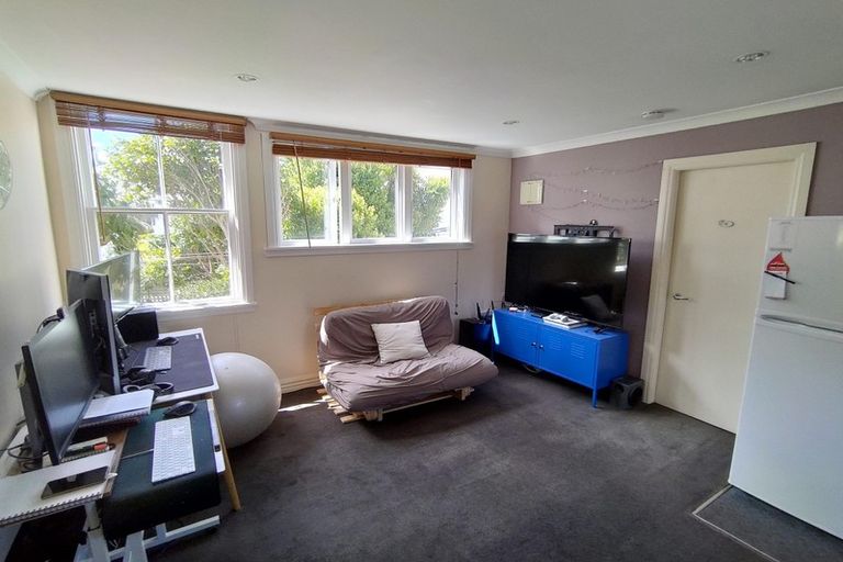 Photo of property in 210 Tinakori Road, Thorndon, Wellington, 6011