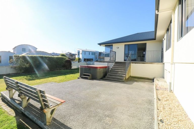 Photo of property in 70 Temple Crescent, Gleniti, Timaru, 7910